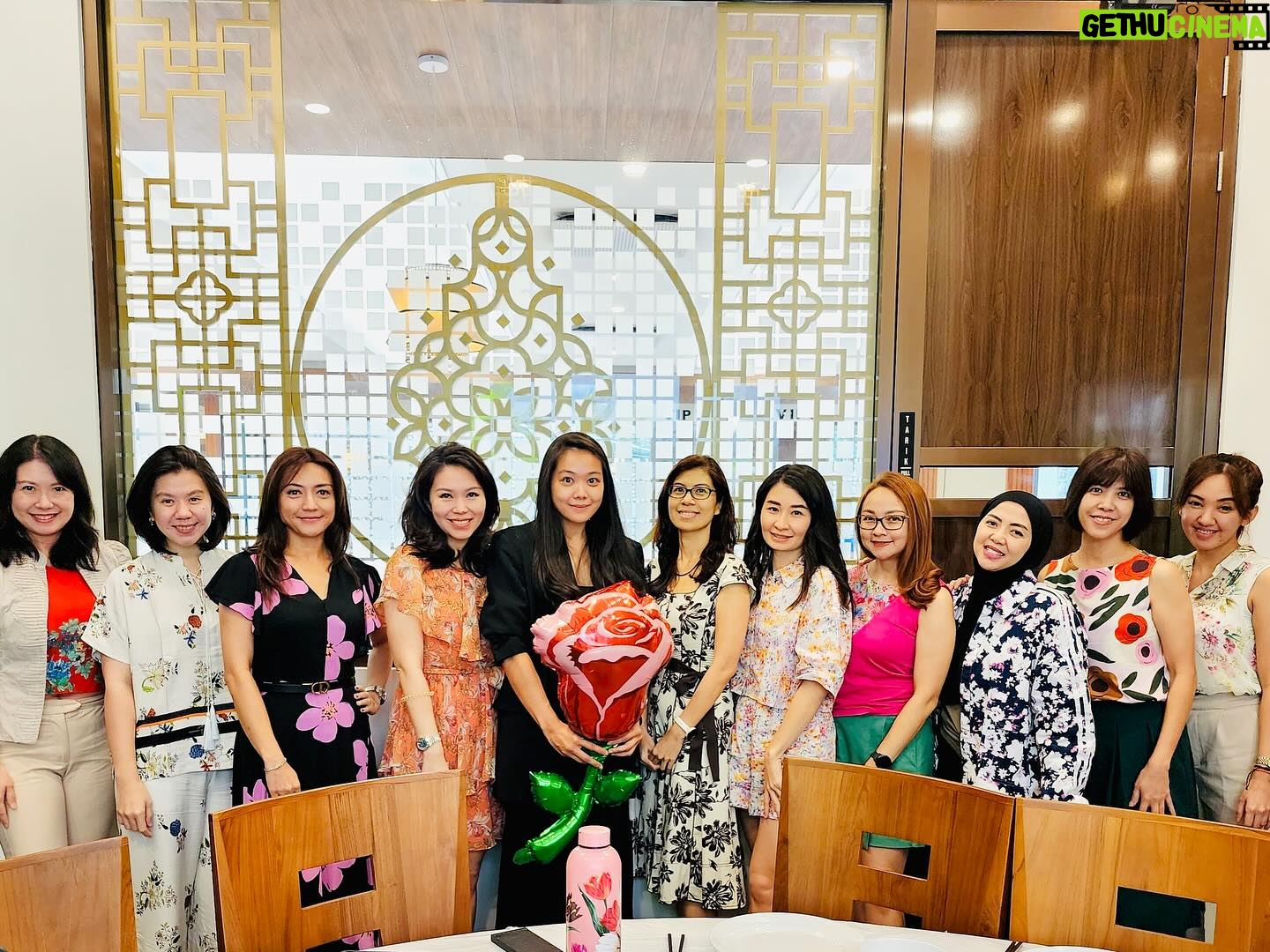 Wiwid Gunawan Instagram - Hidup ini adalah Anugerah, Waktu adalah kesempatan. Manfaatkan dengan Terus berbuat kebaikan, tetap rendah hati hidup dengan cinta kasih, Semoga sisa hidup menjadi berkah, dan bermanfaat bagi orang banyak. #aaaminn #textfrommama #happy #birthday #friends #sweet #heart #love #healthy #wiwidgunawan216 #beauty #blessed #widlov❣️