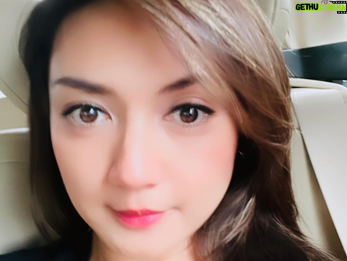 Wiwid Gunawan Instagram - Hidup ini adalah Anugerah, Waktu adalah kesempatan. Manfaatkan dengan Terus berbuat kebaikan, tetap rendah hati hidup dengan cinta kasih, Semoga sisa hidup menjadi berkah, dan bermanfaat bagi orang banyak. #aaaminn #textfrommama #happy #birthday #friends #sweet #heart #love #healthy #wiwidgunawan216 #beauty #blessed #widlov❣️