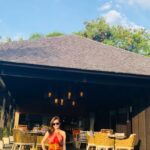 Wiwid Gunawan Instagram - HELLO Monday It’s a brand new week, filled with promise and endless possibilties. #aamiin #textfrommama #short #vacation #bali #trip #healthy #beauty #love #wiwidgunawan216 #blessed #widlov❣️