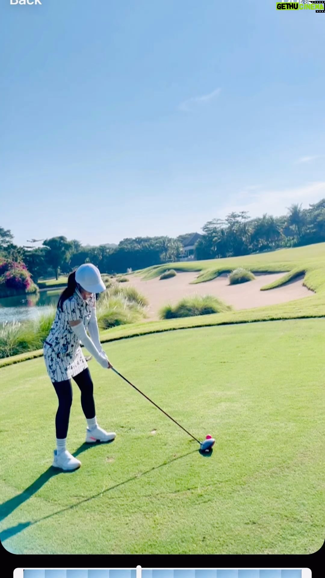 Wiwid Gunawan Instagram - Ya Allah bantulah aku menata hidupku, karena menatanya tanpa menyertakan-Mu, hidupku Berantakan. Instagram ||@secercah.nasihat #happy #golf #nusadua #bali #beauty #healthy #sweet #love #wiwidgunawan216 #blessed #widlov❣️