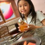 Wiwid Gunawan Instagram - Kita lagi gak balapan sama siapapun dalam hidup ini. So, enjoy your process. Apapun yang lagi kamu usahakan, semoga selalu Allah mudahkan. #aamiin #galeriberdakwah #happy #saturday #sweet #heart #healthy #beauty #love #wiwidgunawan216 #blessed #widlov❣️