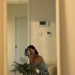 Won Jin-ah Instagram – 빛 따라다니면서 광합성☀️