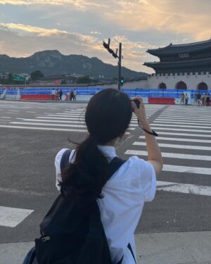Won Jin-ah Instagram - 관광객모드😎