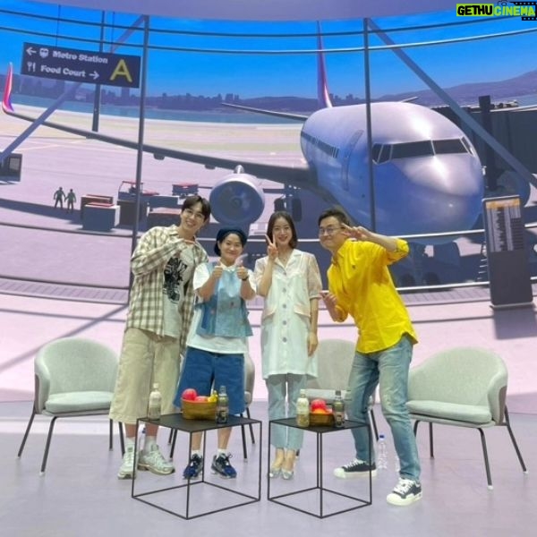 Woo Hye-rim Instagram - 오늘밤 9시20분 채널S!! #본방사수 ✈️😉