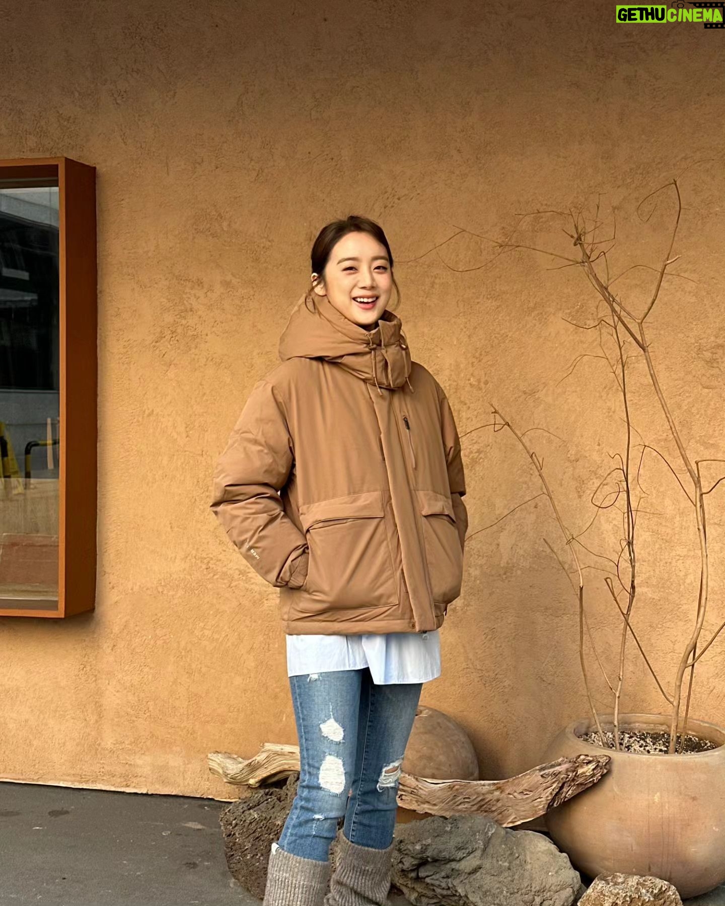 Woo Hye-rim Instagram - 오늘 너무 춥다 ❄️🌨 #감기조심 #좋은하루보내세요 🐻🤎🧸