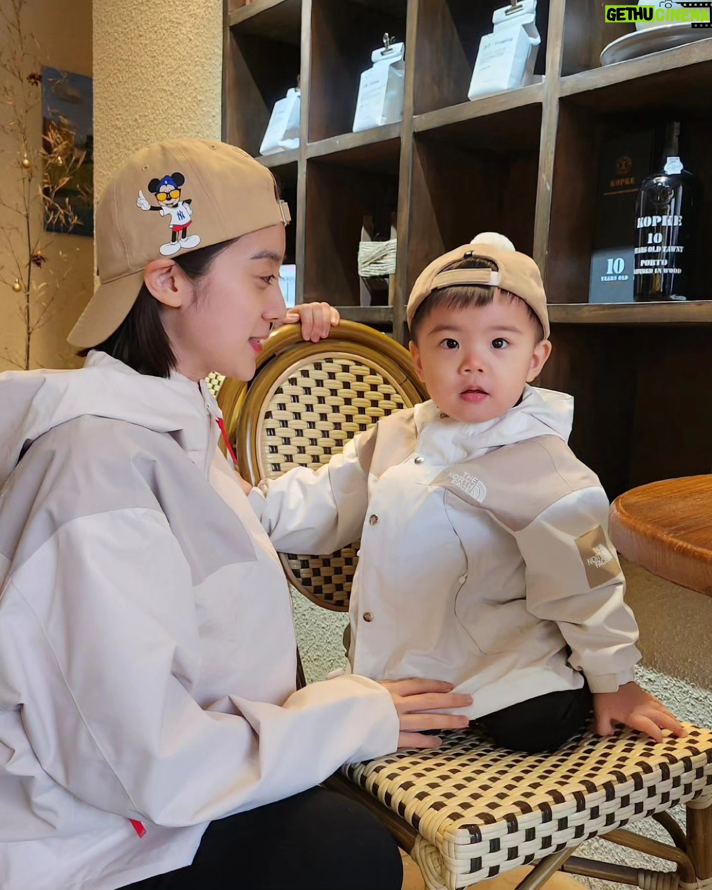 Woo Hye-rim Instagram - My lovely date @shin_siwoo @shinmincheol 💕🌟🧸#아들이랑데이트