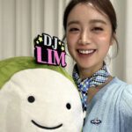 Woo Hye-rim Instagram - 콩이랑💚 @kbsonefineday #wonderhourswithhyerim #wonderhours #kbsworldradio #라디오 #림디
