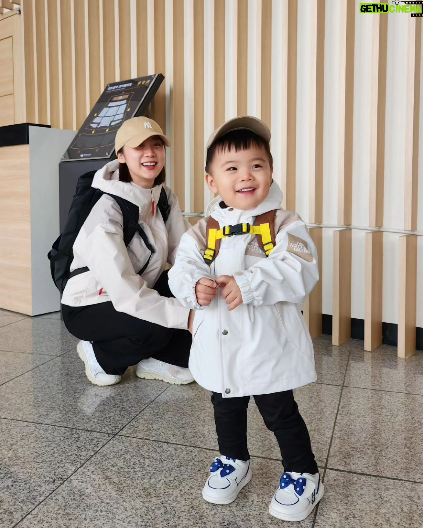 Woo Hye-rim Instagram - My lovely date @shin_siwoo @shinmincheol 💕🌟🧸#아들이랑데이트