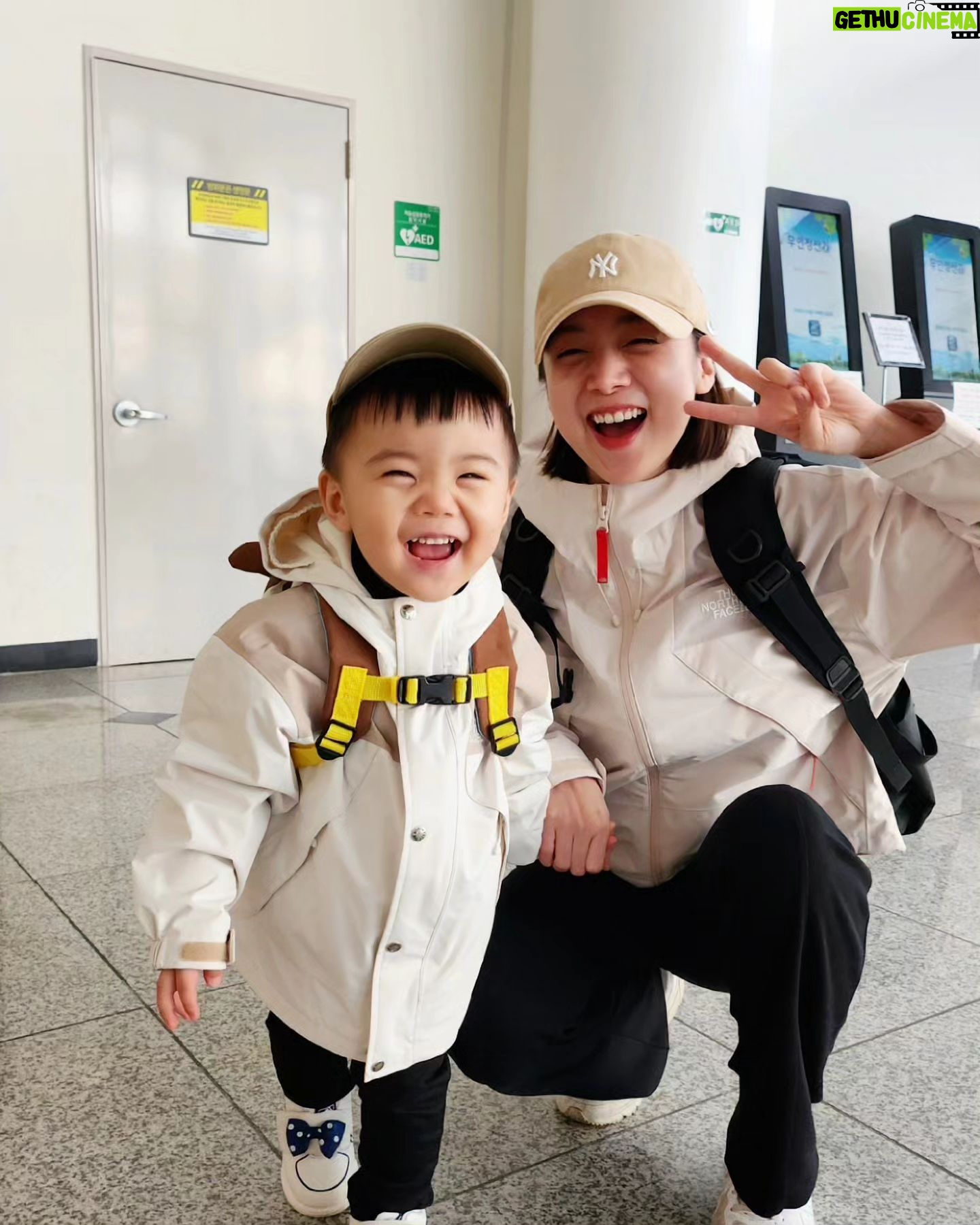 Woo Hye-rim Instagram - My lovely date @shin_siwoo @shinmincheol 💕🌟🧸#아들이랑데이트