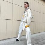 Woo Hye-rim Instagram - Have a good Friday!! 🌼