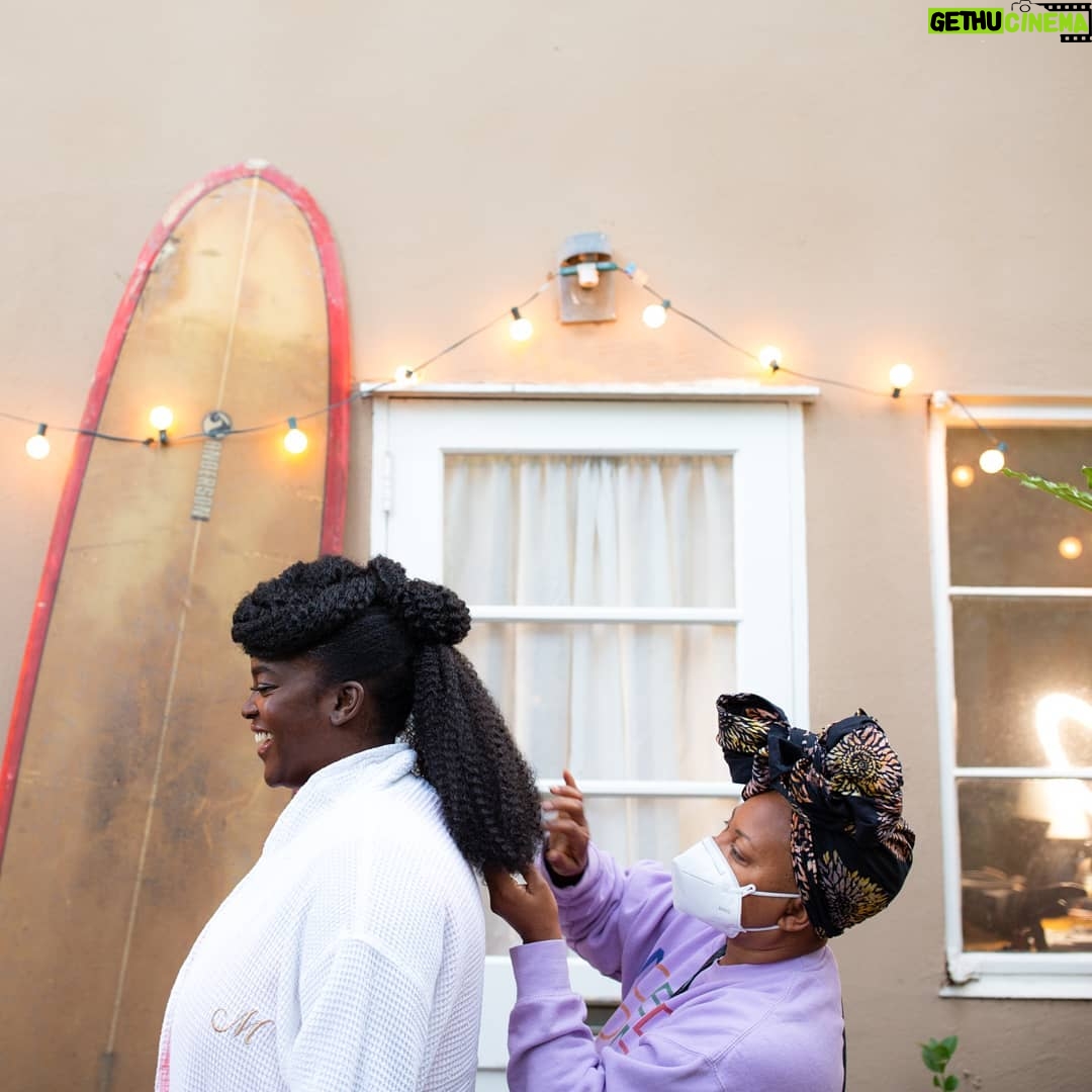 Wunmi Mosaku - 10.6K Likes - A toast to the #DreamQueens ❤️ 😇 🥰
💇🏿♀️ @lovingyourhair and 👗 @shameelahhicks working their magic bts! No pic of 💄 @tashareikobrown since she did my make up in the dark in the garden at 5am, would you believe?! #covidprotocols. Always at ease with @ashleyrandallphoto behind the lens 📸
#baftaeeawards 2021