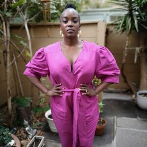 Wunmi Mosaku Instagram - Thank you to the incredible designers that had me feeling myself during #HisHouse press! I will be wearing all of these all the time, always... Forever 😍🔥 

Styled by 
👗 @shameelahhicks❤️

Glam ATL 
💇🏿‍♀️ @andreamonab pics 1,4 &5
💄 @indiaalexandramus 1,3,4 &5

Glam LA
💇🏿‍♀️ @vernonfrancois pics 2&6
💄 @tashareikobrown 2&6

@alietteny @lorraineWestjewelry @busayonyc @thirdcrown
@marahoffman @ettika
@tanyataylor @ninaberenato
@ph5official @baacalofficial #melindamariejewellry
#hishouse @netflixfilm