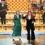 Wynonna Judd Instagram - Don’t miss “Christmas at the Opry” hosted by yours truly! 🤶🏼 I got to sing some of my all-time favorite Christmas songs on my all-time favorite stage. Tune in TOMORROW on @nbc @peacock to join the party. 🎄 (Oh yeah, I got to sing with @kellyclarkson too!) 😍