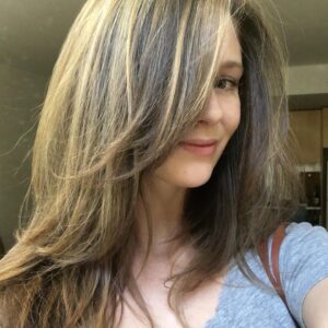 Xenia Goodwin Instagram - What a bloody legend!  Thanks Samir, you’re a miracle worker with the funkiest studio and the coolest tunes.  Can’t wait to catch a set of yours!  Couldn’t recommend @legaragehair more.  Only wish I woke up like this 😉 ❤️❤️❤️ #hair #fixmyhair #lusciouslocks #pamperyourselves #birthdaytreat