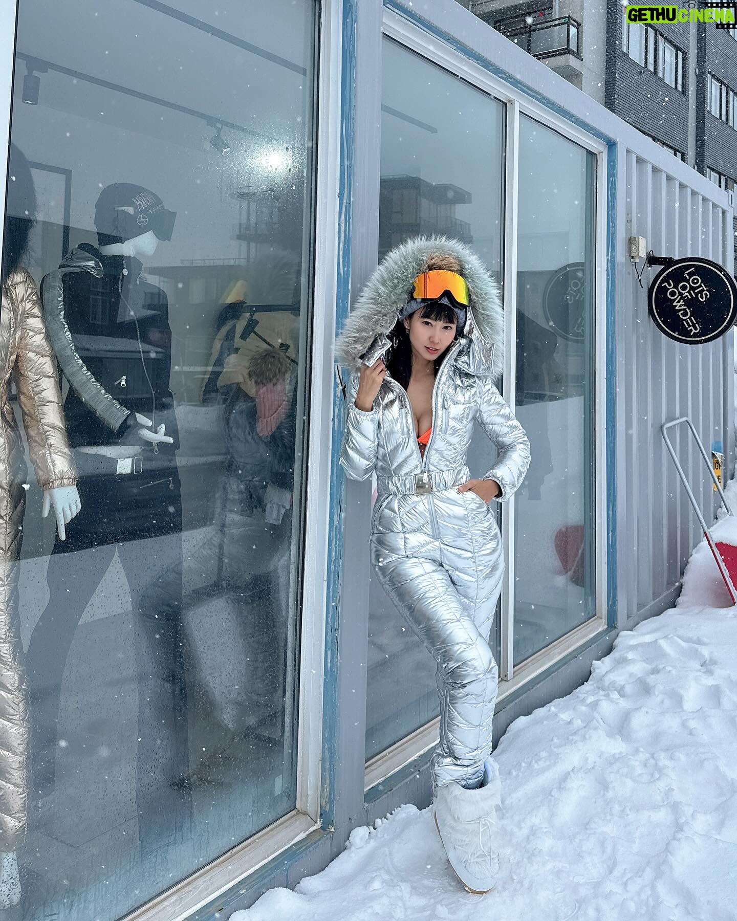 Xenia Chong Instagram - ☃️☃️☃️ Hello March #xeniachong #hkig #hkactor #followme #莊韻澄 #loveisintheair