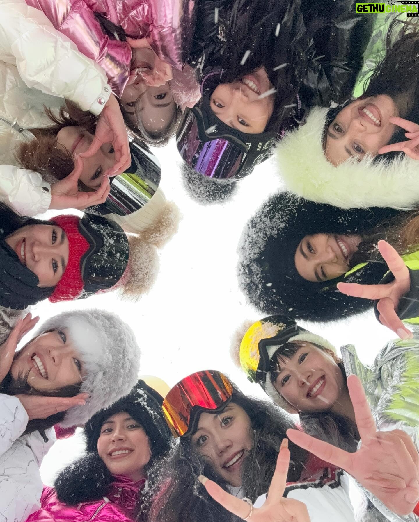 Xenia Chong Instagram - NISEKO vibes with my besties☃️✨ #niseko #hokkaido #japan #FEB2024