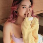 Xenia Chong Instagram – 🙂‍↔️🙂‍↔️🙂‍↔️
Oh~No~
唔記得咗今日520
不過我想聽多過講囉
就算講都講俾自己聽
👁️👁️ @clmallhk 
📸 @szetosifu 
#我愛你 ❤️#clmallhk 
#xeniachong 
#hkig #hkactor
#followme #莊韻澄 
#loveisintheair