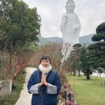 Xenia Chong Instagram - 🐲🐲🐲 大年初一 龍年吉祥 一如既往我會在慈山寺 為大家服務🙏🏻🫶🏻 願大家平安喜樂健康🧧 #龍年行大運 #吉祥 #xeniachong #hkig #hkactor #followme #莊韻澄 #loveisintheair