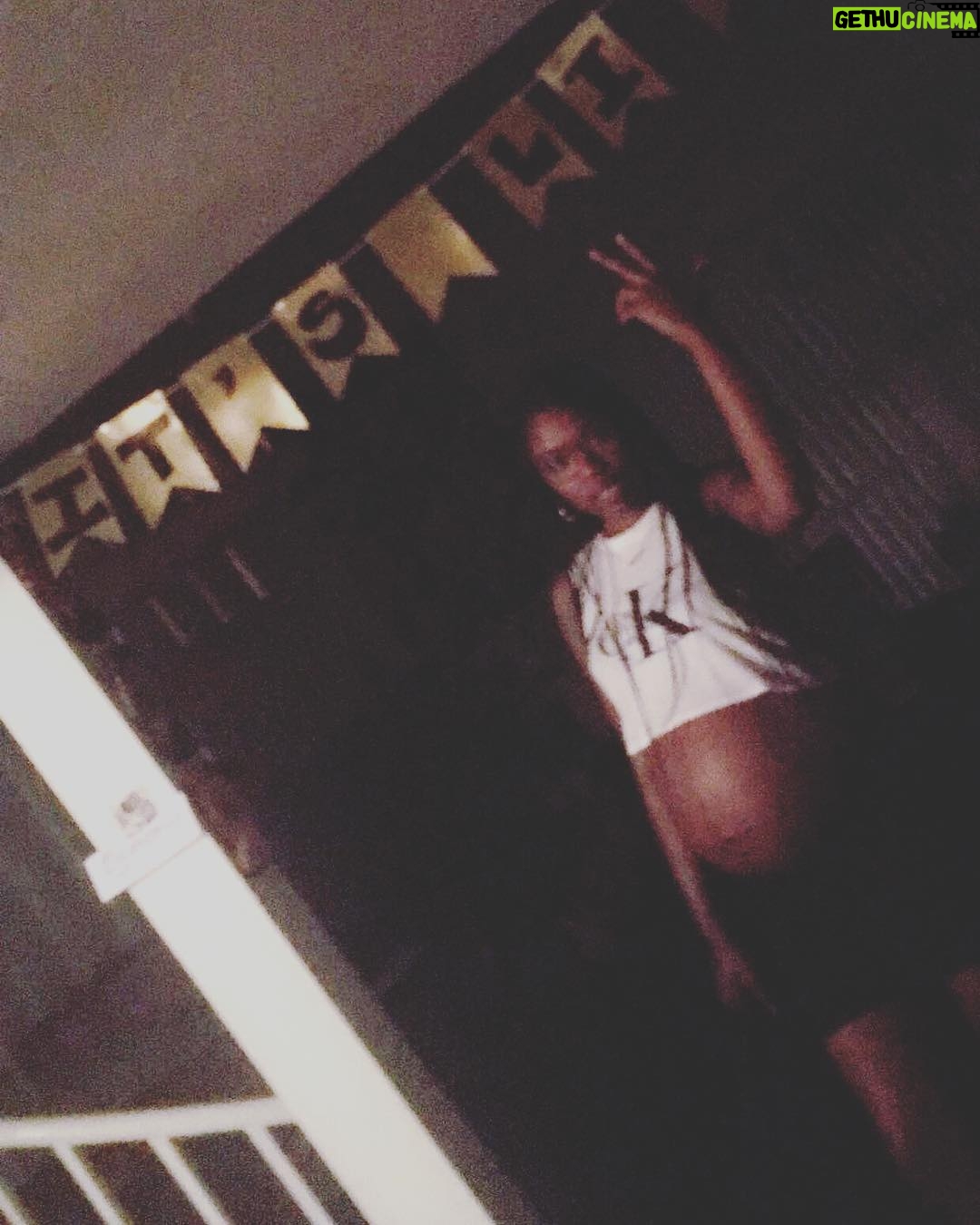 Xosha Roquemore - 2.1K Likes - 'Twas lit indeed. CropTop👑