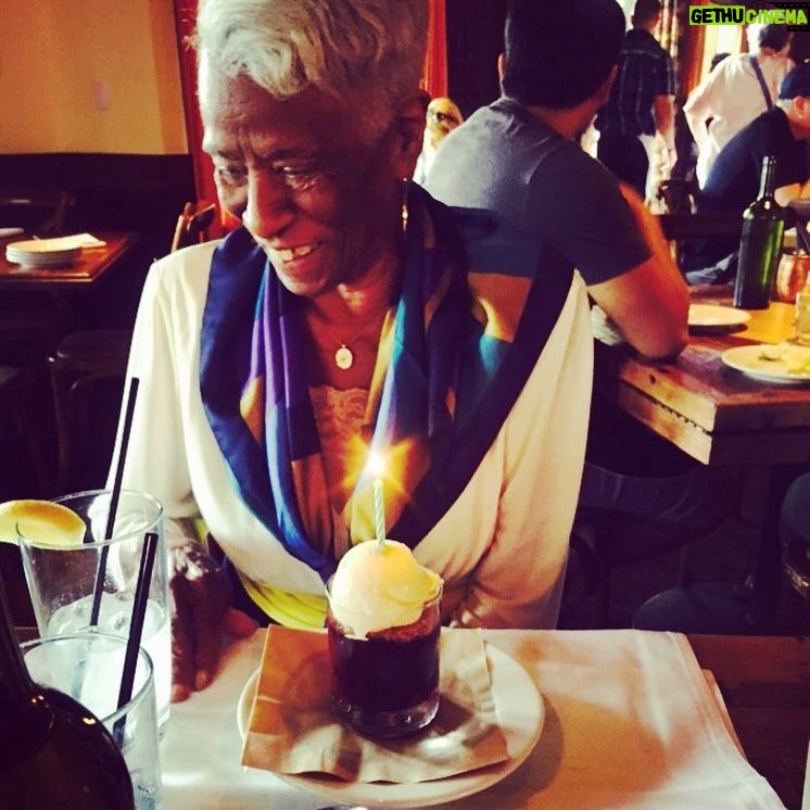 Xosha Roquemore - 1.2K Likes - A woman filled with compassion and love. Beloved by many and will be greatly missed. Love you Grandmommy 3/14/1927-10/17/2016❤️