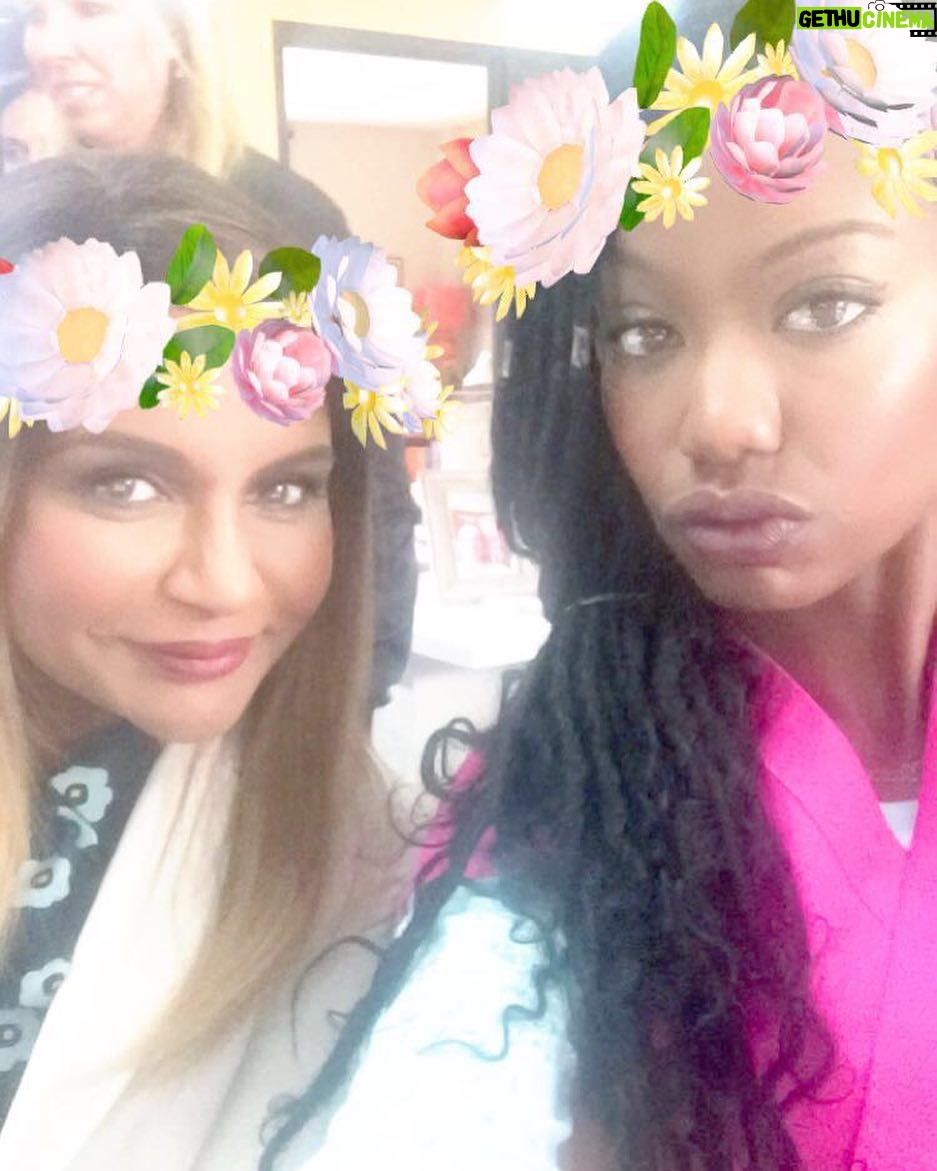 Xosha Roquemore - 1.5K Likes - Just 2 casual millennials