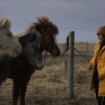 Xu Yahui Instagram - 路遥知马力 日久见人心 🐴 1. 我还是喜欢白马🤣 2. 如果你是我，你会选哪一匹马？🐎 3. 看来，它已经有马子了😆 4. Hello! 我很喜欢你的刘海😍 很可爱！ 5. 是🐄 吗？🤔 6. 你们怎么舍得它难过？😶 7. 发型真的太重要了😆 8. 是🐪 吗？ 9. happy three friends 10. nice meeting you all 🙂