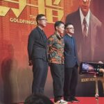 Xu Yahui Instagram - 🎬 1. thank you @rwsentosa @merisnyz for inviting me to the movie gala 🥂 2. just chilling with andy lau and tony leung… in my dreams💭😆 3. so happy to see my one and only co-stars 🩷 whenever we meet, there’s nothing but chaos 😜 4. gold thumbs up for the movie! Everything is on point 👍🏻 5. I wanted to show my gold finger like tony but my stylist said, “put your hands on your legs pls.” 😂 6. 世界上最遙遠的距離，就是他明明在你面前，你卻只能用手機zoom in看他 🫠 7. cute, charming, charismatic 😍 8. i dunno wat is dis 🤣 #金手指 #goldfinger #tonyleung #andylau #movie