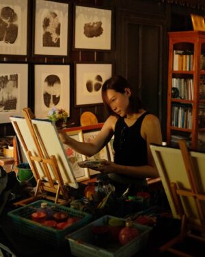 Xu Yahui Instagram - In the mood for art and coffee 🎨☕️