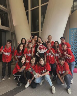 Xu Yahui Instagram - 因为有你，我才会站在这里。谢谢你，我最璀璨的光芒✨