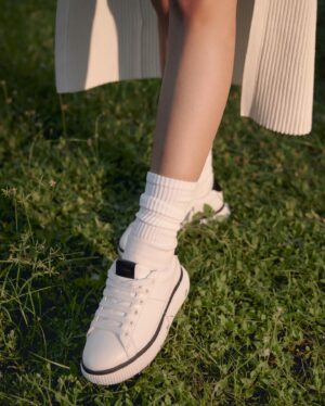 Xu Yahui Instagram - Stepping into nature with the brand new #OTIGERCOURT sneakers. 🍃 Feeling good from head to toe! 👟 

Effortless and feminine, the new #OTIGERbyOnitsukaTiger collection is now available at the Raffles City store and online at onitsukatiger.com

@OnitsukaTigerOfficial @OnitsukaTigerSG #OnitsukaTiger #OnitsukaTigerSG