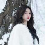 Xu Yiyang Instagram - 拥抱❄️