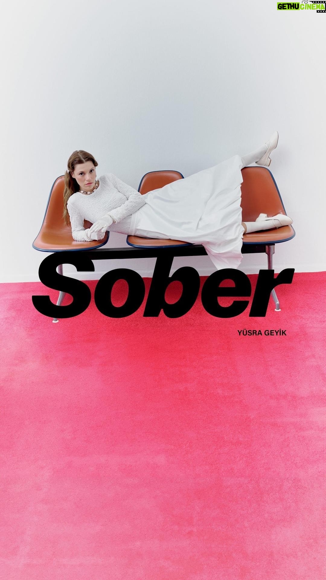 Yüsra Geyik Instagram - Celebrate our issue Nº1 with #YüsraGeyik @yusrageyik #SoberDigital @Animliving bodysuit @Thealors.brand / @Zeypr skirt @Begumkhan necklace Sober Archive hair accessories, gloves and shoes Photography @turanertekin Fashion @a.batuhancetin Hair Stylist @tahakaymazz Make up Artist @yigitizgii Photo Shoot Coordinator @baltinturk Photography Assistants @bulentozber @denizpolattimur