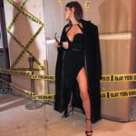 Yüsra Geyik Instagram - Black is the new black 🖤 Black dress @zeyneptosunofficial baby