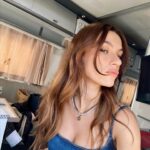 Yüsra Geyik Instagram - Rüyacım 🥂 Taş Kağıt Makas çarşamba akşamı kanal d de. Ben yine hatırlatırım zaten 👀 @taskagitmakas.dizi @kanald