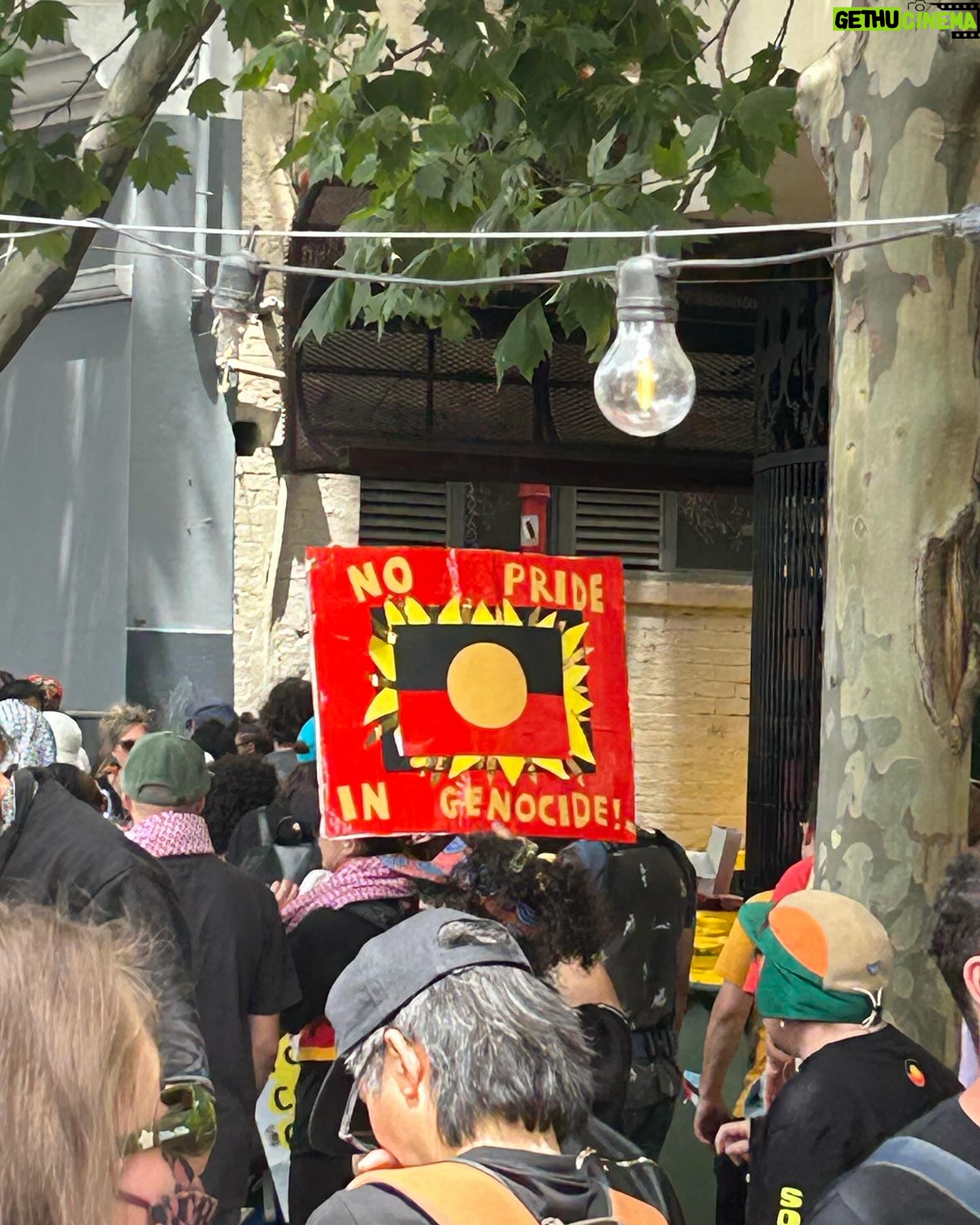 Yaeji Instagram - thankful for another heart-opening experience, this time in melbourne 🫶 @australianopen kindly invited us to perform (music) and we got to go see quarterfinals 🥹🎾💪 it was australia day (also referred as invasion day) on my day off, and it was my first time showing up to a rally outside of the states people around the world really do see how our struggles are interconnected & when all the threads connect, our efforts actually can bring impact. hope is never lost, but we are sometimes lost,, and thats ok. we just pick it back up this is my nrg for 2024!!!!! & im gna write tons of music. lets go