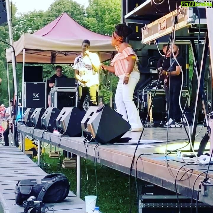 Yama Laurent - 3 Likes - Fin de semaine magnifique avec du beau monde ✨✨🫶🏽🥰🥰😍
Merci à mon équipe pour cet accomplissement.🫶🏽🫶🏽✨✨🌸
Merci aux bons docs pour ma grande forme-
Merciiiii au @festivalhaitienfolie et à toute son équipe pour ce partage..💃🏽
Merci aux merveilleux et talentueux artistes du panel
@wesli_officiel
@rebecca_jean_music
@leilalanova
@kellykrow
@officialmagdala
@Racoon Ect…
Force et courage à @fabienne_colas pour son travail depuis plus de 16 ans maintenant sans relâche et sans conteste… Une longue vie à ce grand patrimoine.
Merci à l’unique @corneilleofficiel pour ces moments ✨Que du bonheur ✨
Merci aux choristes d’enfer et aux musiciens extraordinaires.
Merci @Annie pour cette belle journée avec toi et merci cher public ✨🫶🏽🤎
#haitienfolie