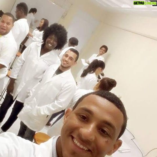 Yama Laurent - 3 Likes - Que le vaya bien Dr.Almonte
Todos los grupos contigo eran muy agradable 😔😔😔
Aller en paix Dr.Almonte , tous les groupes avec toi étaient agréables.
On se reverra dans l'autre vie bon ami
🤝🤝🤝😔😔😔...
🖐🖐🖐🖐
