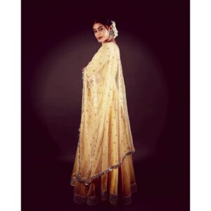 Yamini Bhaskar Instagram - ✨✨

@elegant_threads_by_salma 
@weareretrospection