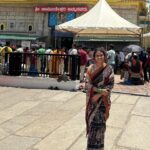 Yamuna Chinnadurai Instagram - Eesanin pange varuga #mysorechamundeshwari🙏 #mysore