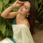 Yamuna Chinnadurai Instagram - Selaiyil Aval Artist Yamuna chinnadurai Latest Photoshoot Artist - @yamuna__chinnadurai Costumes - @selaiyum_ravikaiyum Photography - @camerasenthil Makeup - @jeevithamakeupartistry Shoot Organised by @rrajeshananda