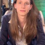 Yana Churikova Instagram - 25 лет MTV Россия - это и про связь поколений. В нашей студии - молодой артист @juzeppe_junior Антоний Толмацкий. И те, кто помнит, как начинался творческий путь его отца. Ничего не исчезает, а то, что в попало в сердце, остаётся навсегда. Смотрите 8 октября на моих каналах в YT и ВК спецвыпуски «25 лет MTV Россия. 12 злобных зрителей». Часть 1 - «MTV. Начало»
