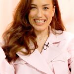 Yana Churikova Instagram - Две Вики Дайнеко на кастинге, две победы на «Фабрике», громкие романы, политическая карьера… В студии «Фабрики с Яной Чуриковой» - @victoriadaineko, выпуск на канале, ссылку в сторис