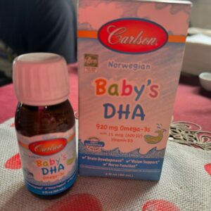 Yana Santos Instagram - Always choosing the best for my kids, specially when it’s about they health❤️ @carlsonlabs  always provide the highest quality of supplies for all the ages.  Alisa taking them since infant age .  Here is some of the benefits of DHA :

Promotes brain, vision, and nervous system health and development
Up to 920 mg of omega-3s and 600 IU (15 mcg) of vitamin D3
Made from wild caught, sustainably sourced Norwegian Arctic Cod
Easy dosing with included syringe
Lab tested for freshness, potency, and purity.
#carlsonlab #kids #baby #motherhood