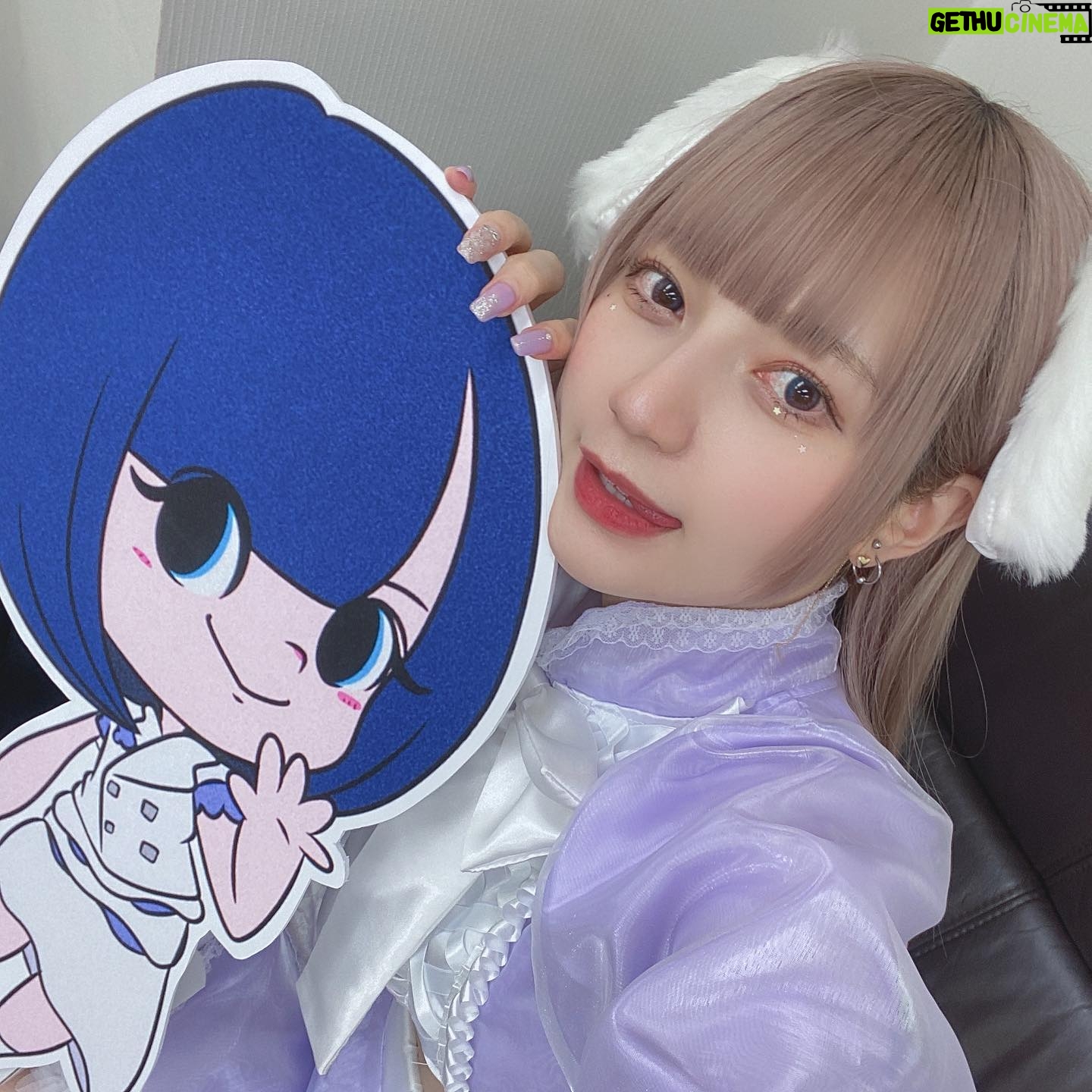 Yane - 5.1K Likes - 1周年記念ワンマン💜ほんとうにありがとう幸せラブチ😿