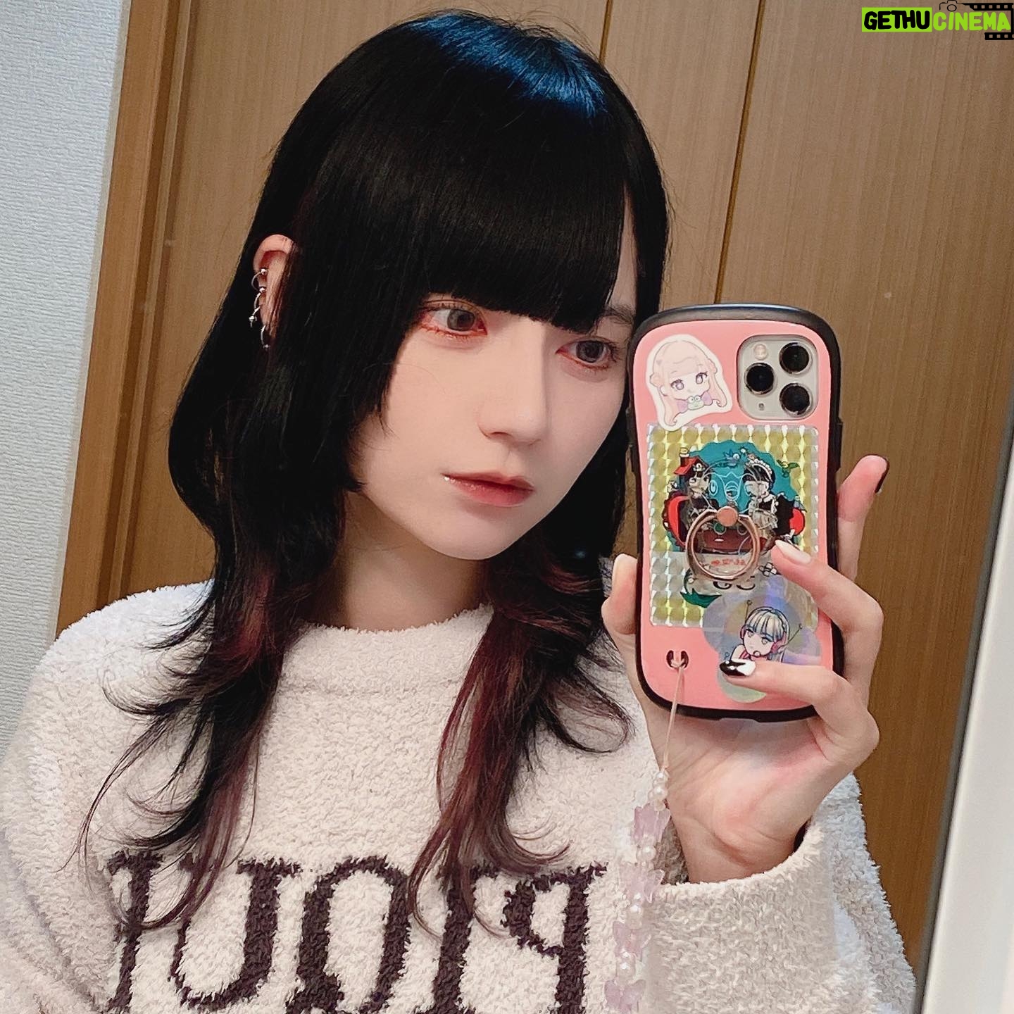 Yane - 2.9K Likes - ₺ჯ₺ჯ
#ウルフカット