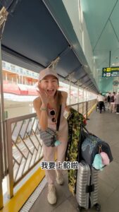 Actress Yang Guang Ke Le HD Instagram Photos and Wallpapers May 2024