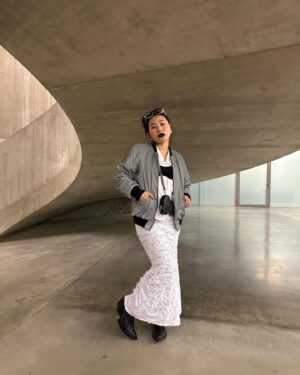 Yang Ge Instagram - Yoko Ono 
Second day with my @scry_lab