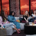 Yany Prado Instagram – Gracias por la invitación @netasdivinastv .
Fue una placer estar con puras mujeres divinas que son la neta 💜💜💜 
Que les pareció el programa ayer ? 
@galileamontijo @paolarojas @danielamagun @natalia_tellez 

Dress @carlospinedamx 

@canalunicable @unicable_latino 

@estachava señorita Pr.  @steponfashion  style 

@getagencia
