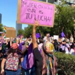 Yany Prado Instagram – Se escuchó fuerte mi voz porque no estaba sola , estábamos todas !!!!!!! 
8M 💜💚💚💜💚💜💚💜💚 .
Esta vez la marcha fue en México 🇲🇽 , rodeada de tantas mujeres valientes y poderosas. Esta lucha la hacemos y la ganamos todas !!!!! 

#diadelamujer #8m #mexico #noalmachismo #nomasfemicidios