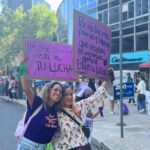 Yany Prado Instagram – Se escuchó fuerte mi voz porque no estaba sola , estábamos todas !!!!!!! 
8M 💜💚💚💜💚💜💚💜💚 .
Esta vez la marcha fue en México 🇲🇽 , rodeada de tantas mujeres valientes y poderosas. Esta lucha la hacemos y la ganamos todas !!!!! 

#diadelamujer #8m #mexico #noalmachismo #nomasfemicidios